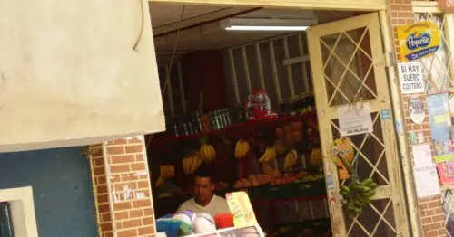 TIENDA DE BARRIO CALLE 158 101A CON 14 TIENDA DE BARRIO CALLE 158 101A CON 14